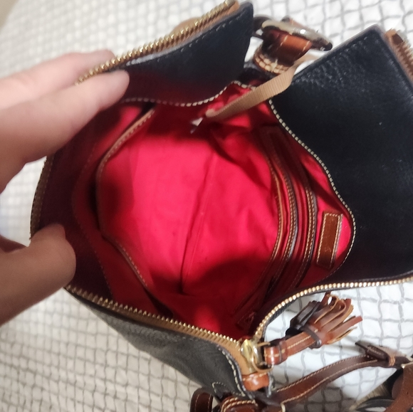 Dooney & Bourke - Picture 3 of 13